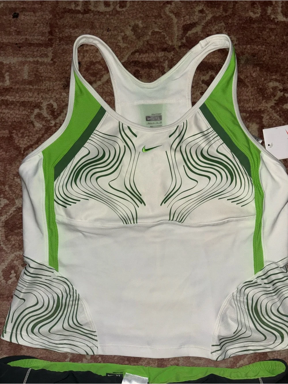 Nike White & Lime Green women’s Athletic Tank and Charcoal Gray Shorts Set, NWT! - Picture 3 of 10